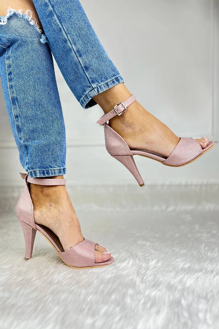 Tacco a spillo rosa con cinturino alla caviglia e fibbia [Pre-ordine]