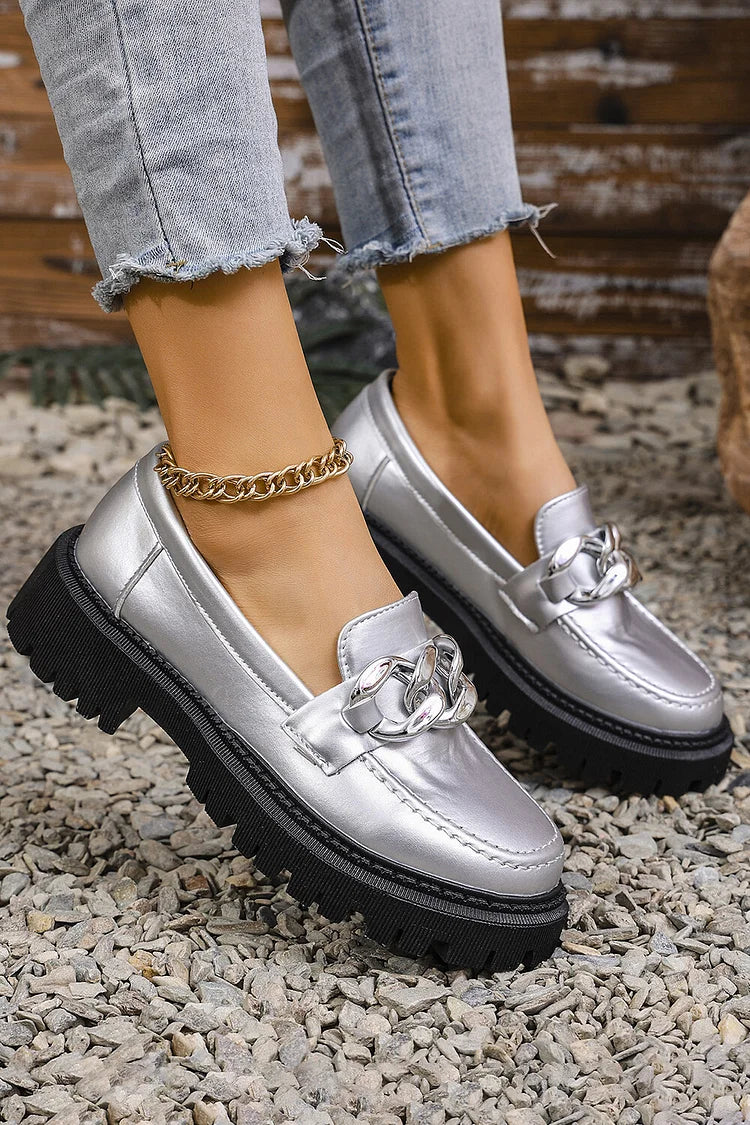 Metallic Sheen Round Toe Chain Decor Low Block Heel Loafers