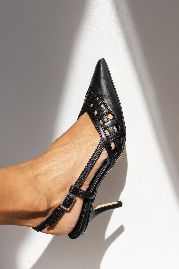 Scarpe con tacco a spillo nere con punta affilata e cinturino posteriore [Pre-ordine]