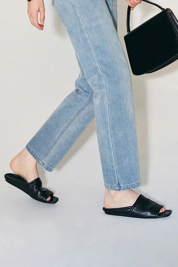 Pantofole da spiaggia casual in pelle con punta quadrata e patchwork in tinta unita 