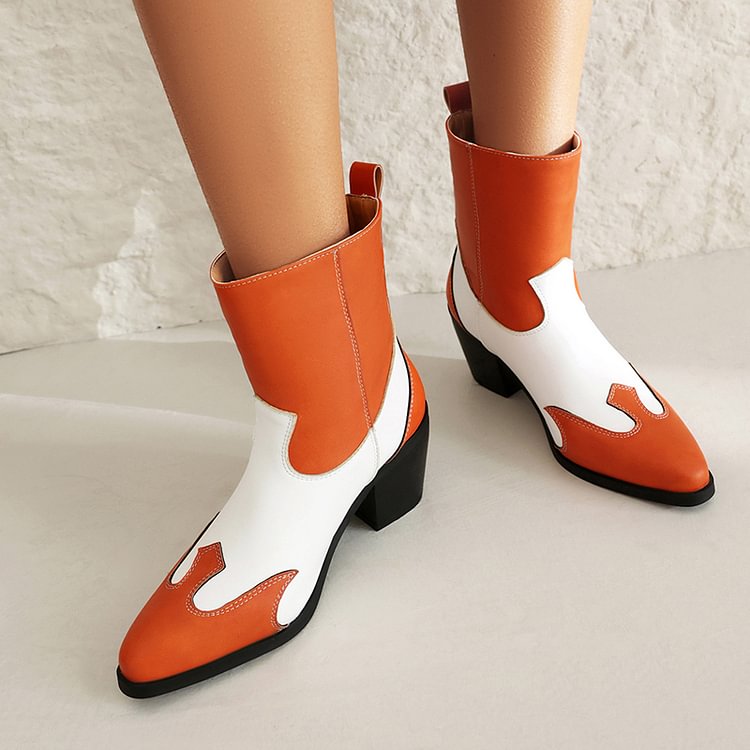 Colorblock-Stiefeletten mit spitzer Zehenpartie und Patchwork-Design mit klobigem Absatz