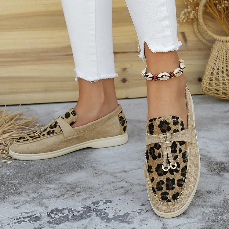 Mocasines retro sin cordones con detalle anudado y estampado de leopardo 