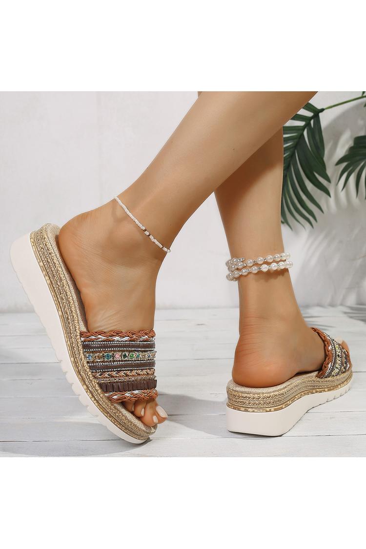 Kolorowe klapki na koturnie z ozdobą z kryształków, z okrągłym noskiem i wzorem patchworkowym, casualowe