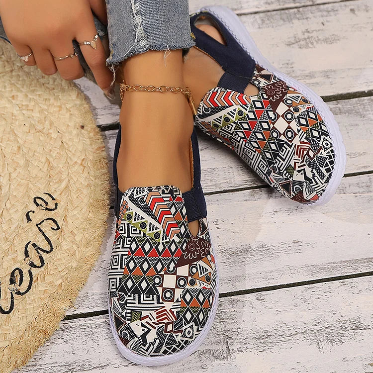 Ethnic Geo Pattern Print Cut Out Square Toe Slip On Loafers