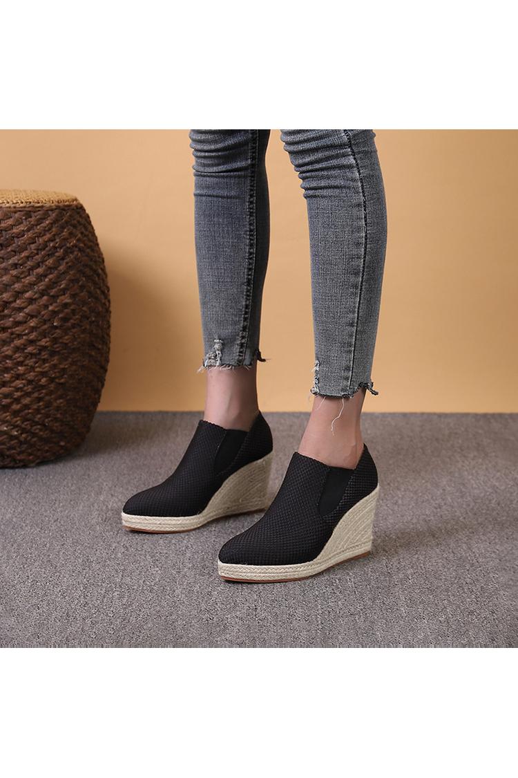 Zeppe casual con punta a punta e patchwork in tinta unita