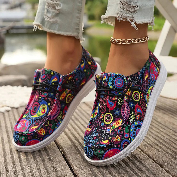 Multicolor Tribal Print Round Toe Lace Up Canvas Sneakers