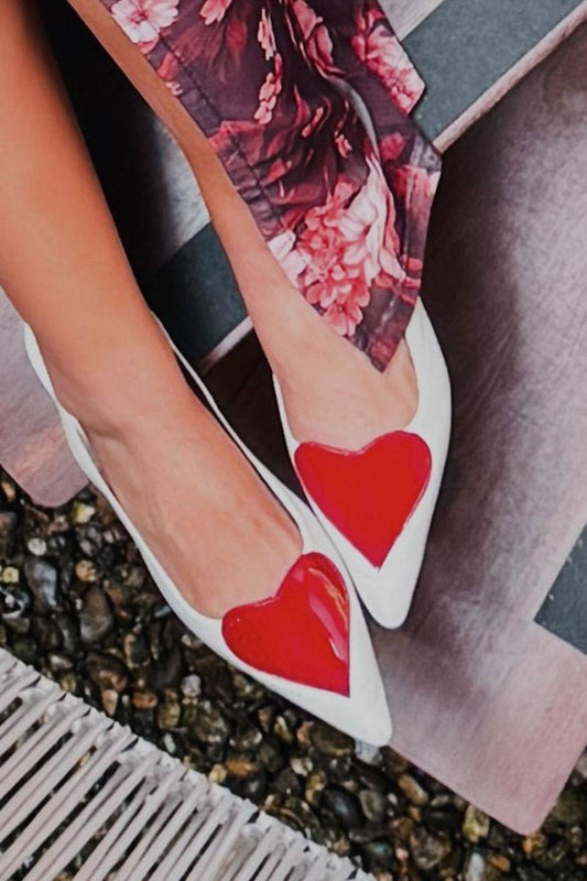 Ballerine a punta color block con toppa a cuore in pelle verniciata [Pre-ordine]