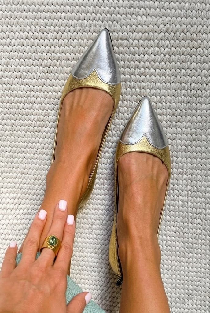 Metallic Heart Pointed Toe Flat Dressy Shoes [Pre Order]