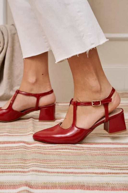 Glänzende rote Lack-T-Riemchen Blockabsätze [Vorbestellung]