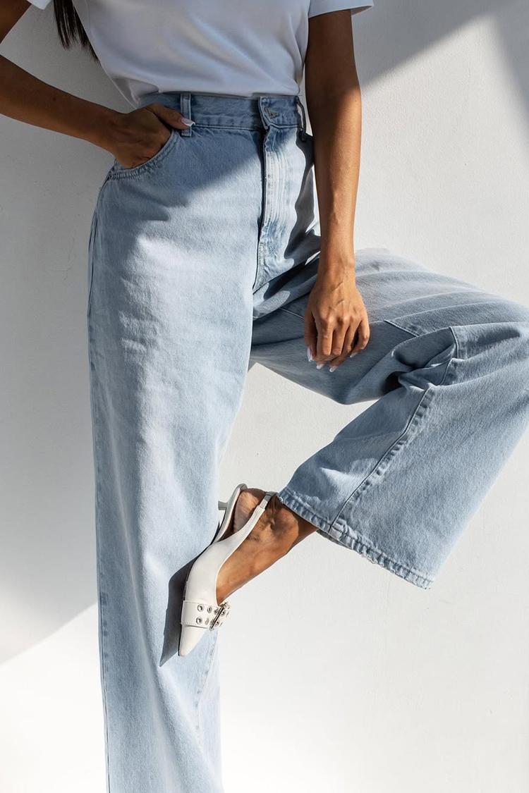 Pointed Toe Strap Buckle Decor Slingback White Kitten Heels [Pre Order]