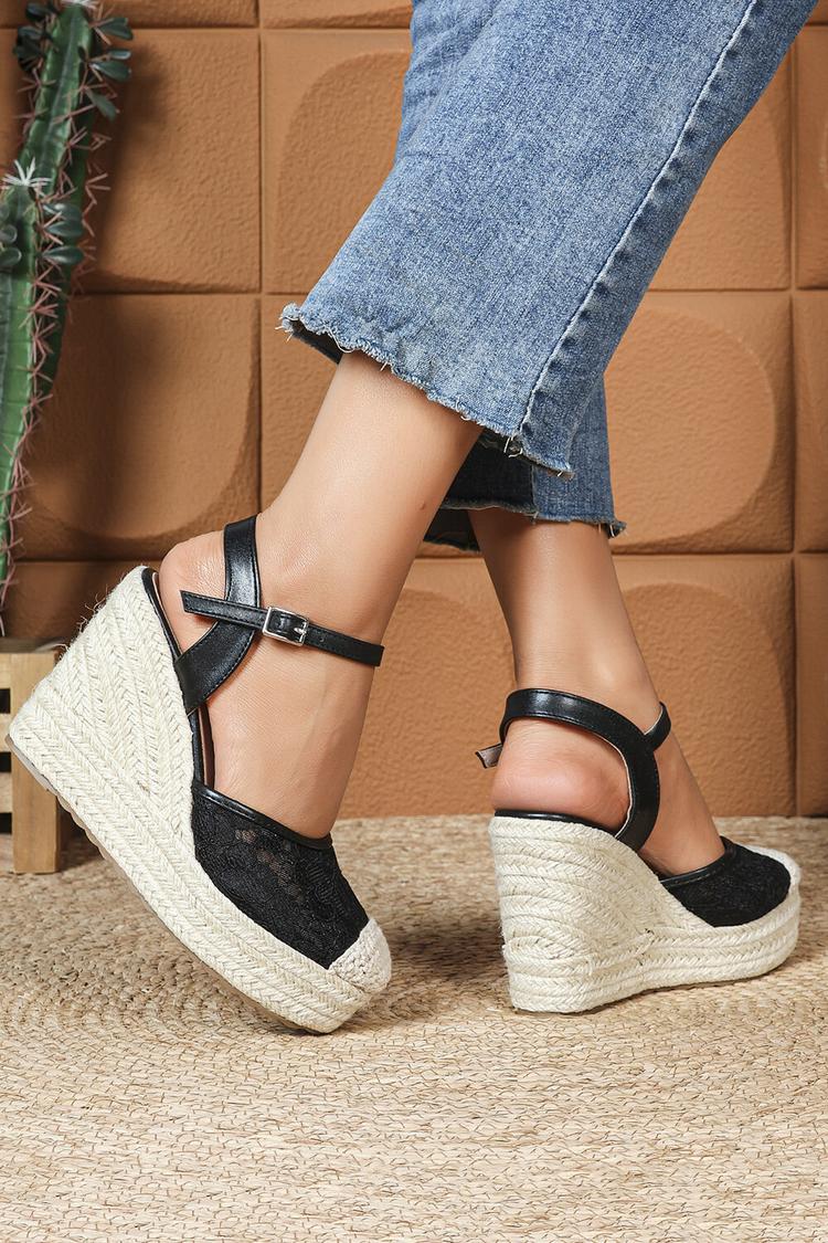 Sandali con zeppa casual con punta tonda, cinturino alla caviglia, fibbia e patchwork in pizzo 