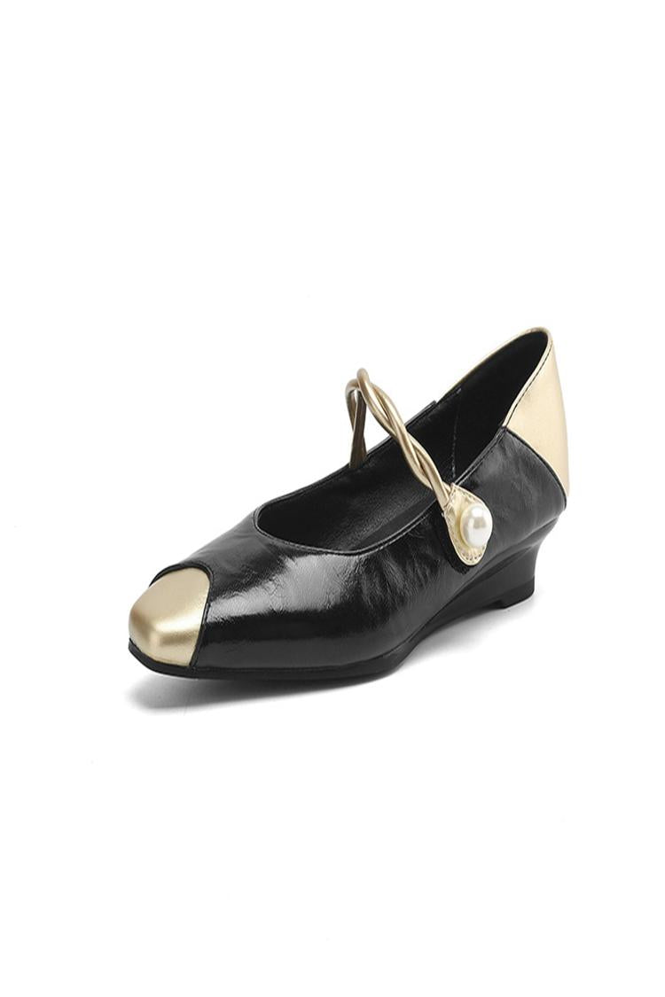 Scarpe con tacco basso, punta quadrata, fibbia con cinturino intrecciato e patchwork metallizzato lucido