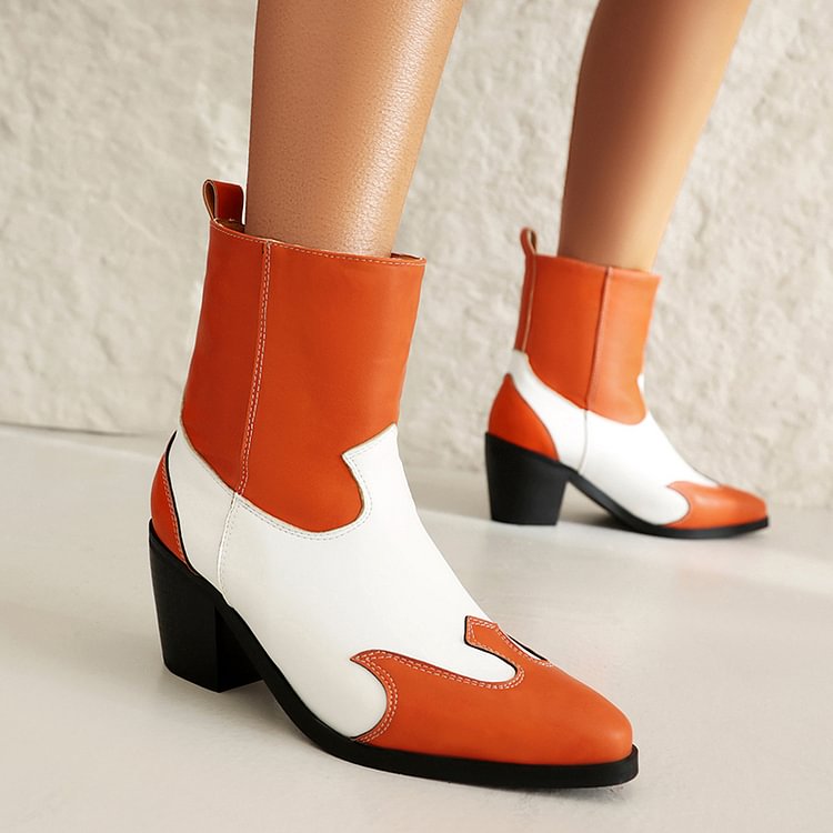 Colorblock-Stiefeletten mit spitzer Zehenpartie und Patchwork-Design mit klobigem Absatz