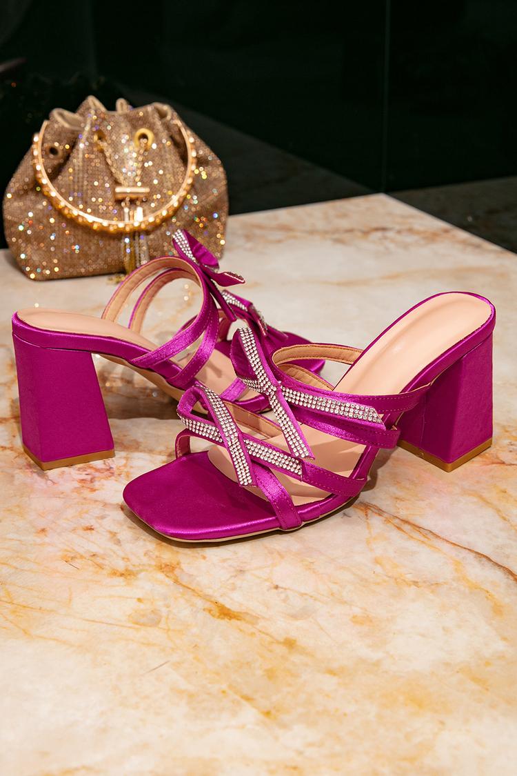 Scarpe con tacco grosso casual, punta quadrata, cinturino incrociato con decorazioni in strass 