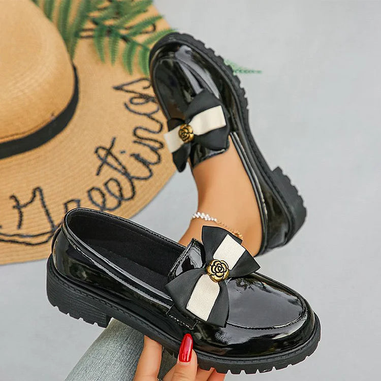 Metalowe kwiatowe mokasyny z kokardą, kolorowe, okrągły nosek, casualowe