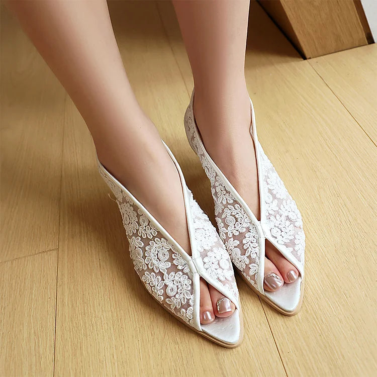 Sandali con tacco a spillo e cinturino posteriore in rete con motivo floreale 