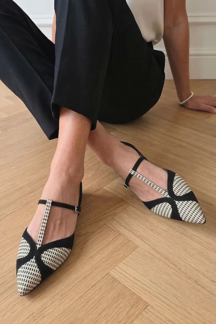 Black& White Geometric T-Strap Pointed Toe Flats [Pre Order]