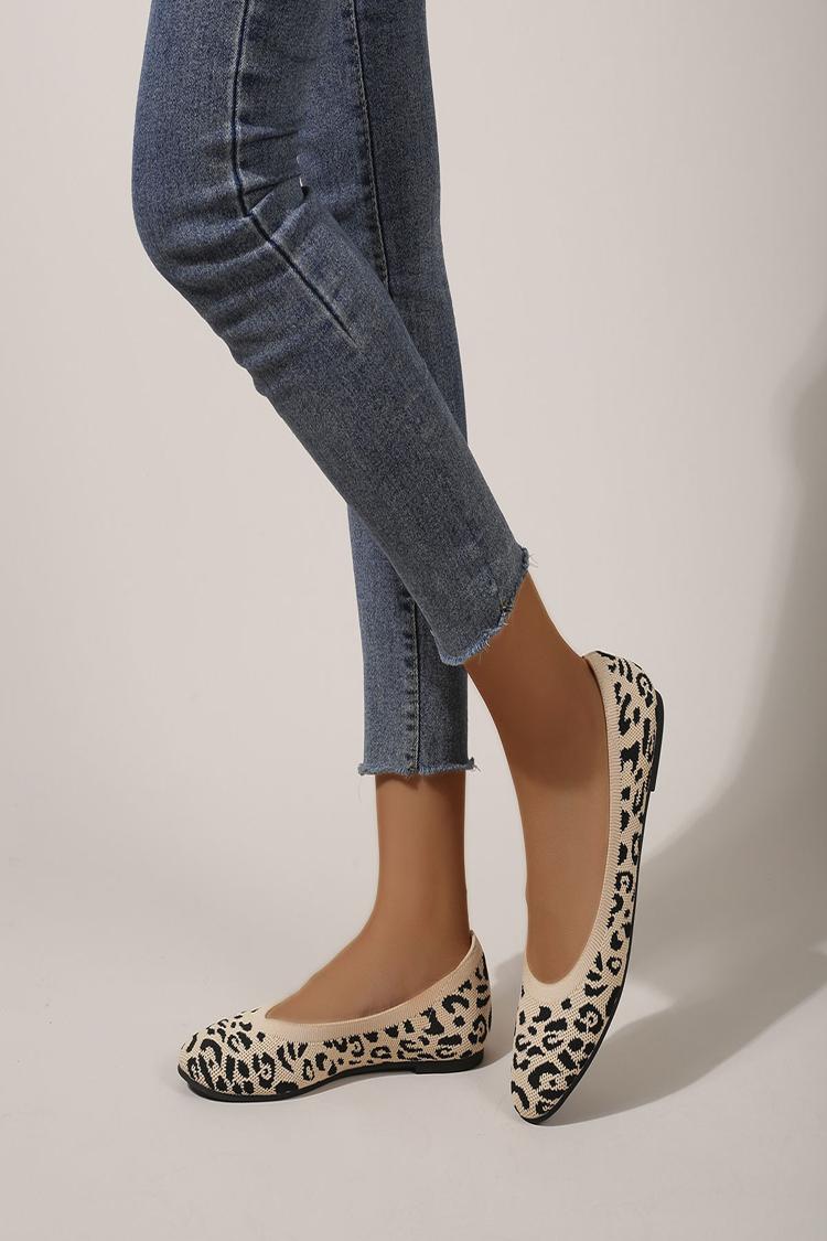 Leopard Pattern Round Toe Knitted Lightweight Flats