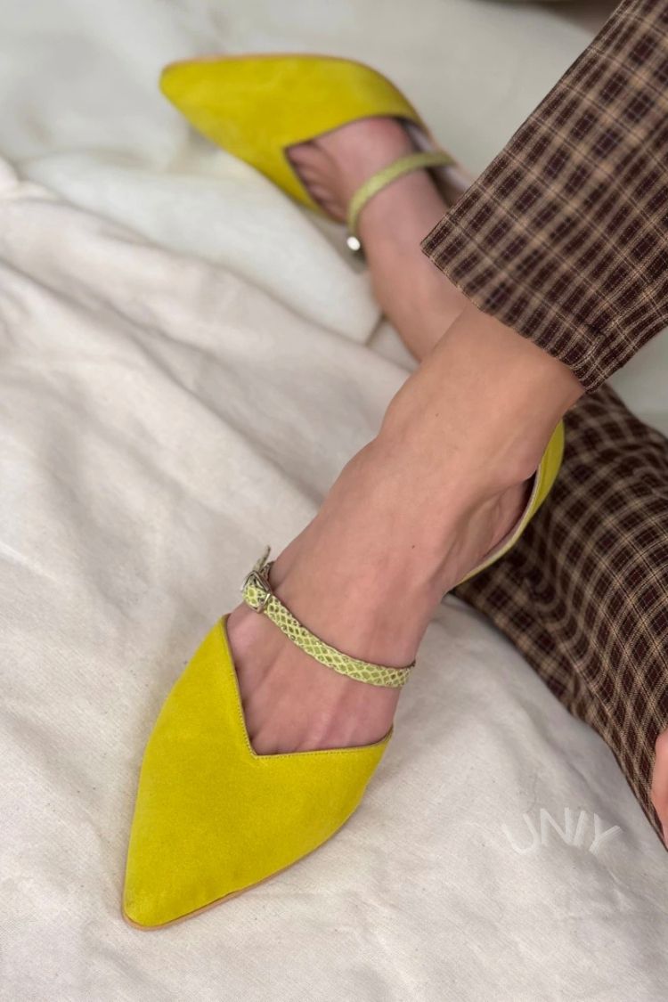 Chic Yellow Suede Mary Jane Strap Pointed Toe Kitten Heels [Pre Order]