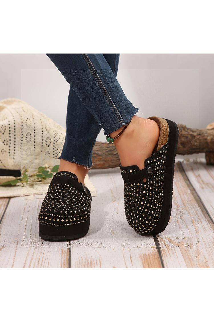 Pantofole casual con punta rotonda, fibbia e cinturino decorati con perforazione a caldo 