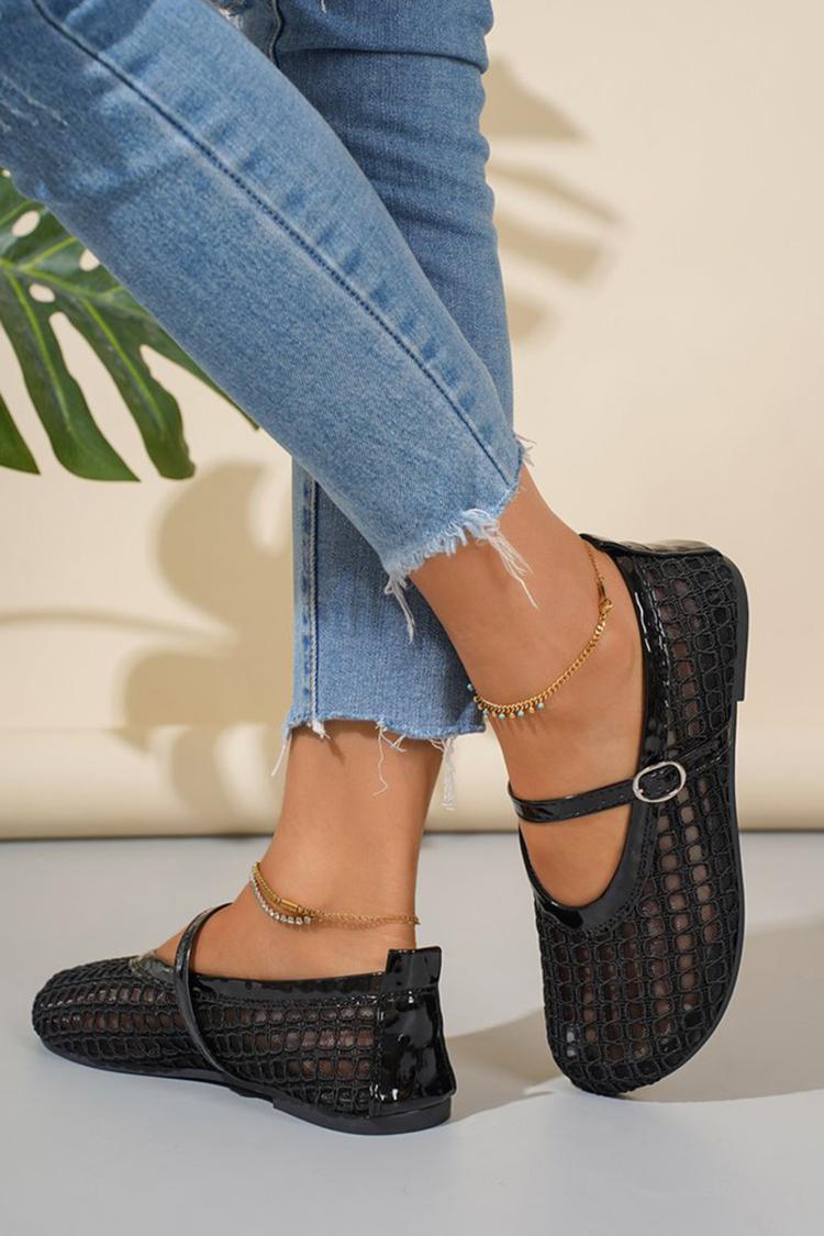 Scarpe basse con punta tonda, cinturino sul collo del piede in rete traforata, tinta unita 