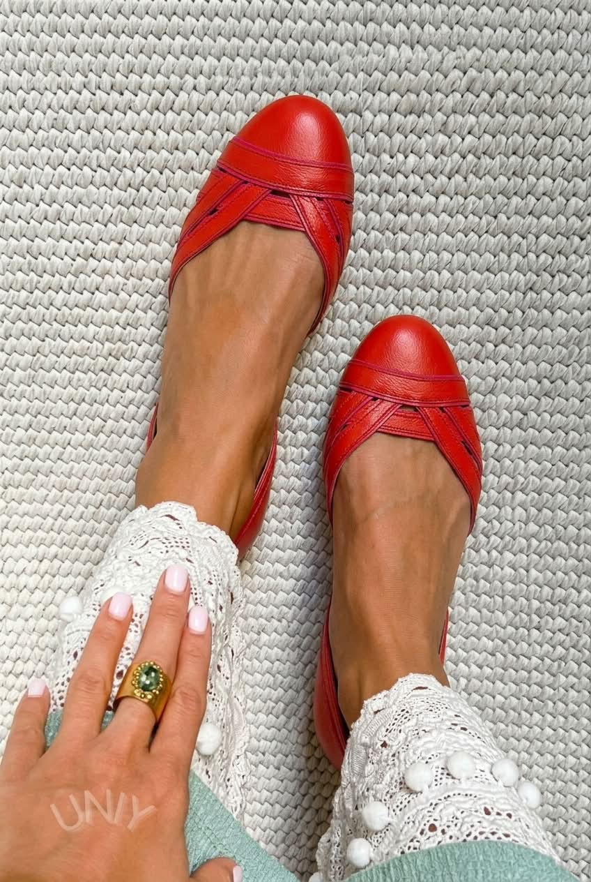 Strappy Crisscross Round Toe Flat Casual Flats [Pre Order]