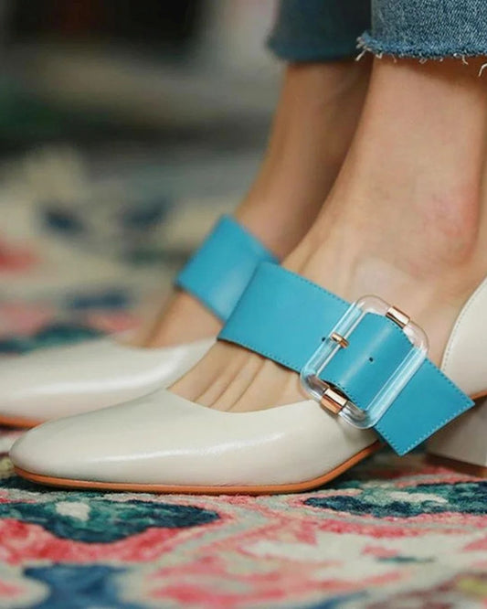 Weiß-blaues Colorblock spitz zulaufendes Schuhwerk mit breiter Schnalle und Blockabsatz [Vorbestellung]