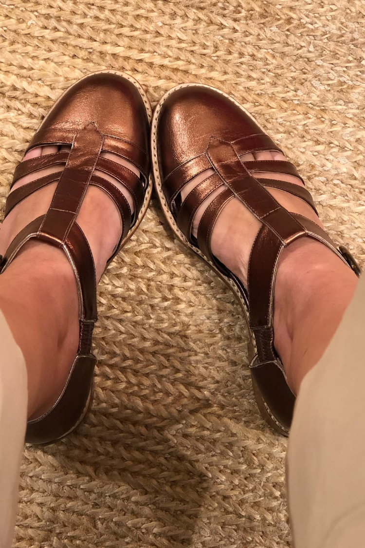 Scarpe basse casual in pelle con cinturini in bronzo [Pre-ordine]