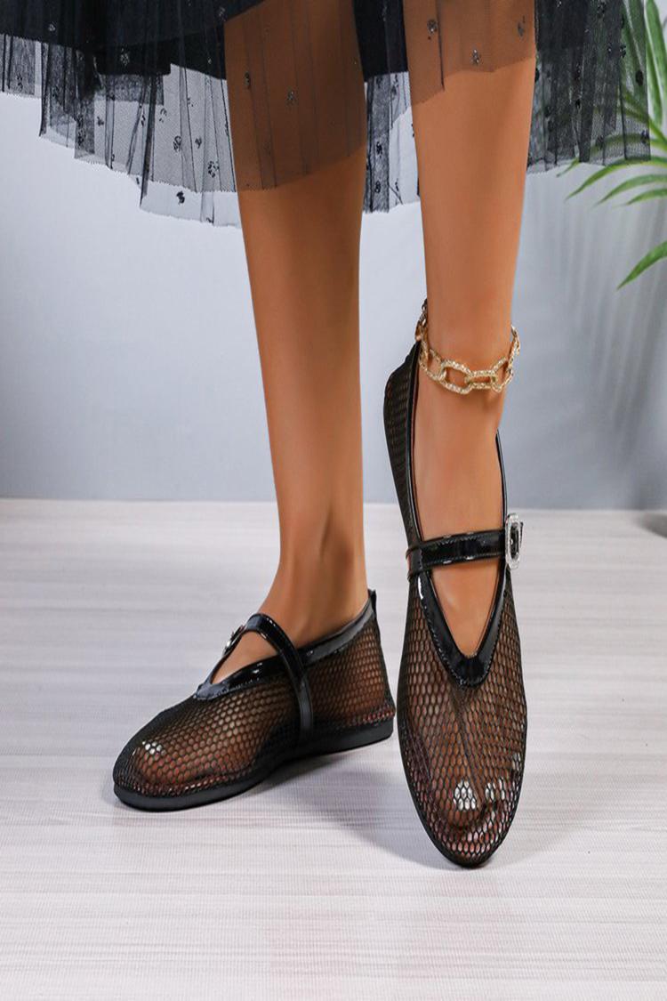 Scarpe basse casual con punta tonda traforata, cinturino sul collo del piede, fibbia e patchwork 