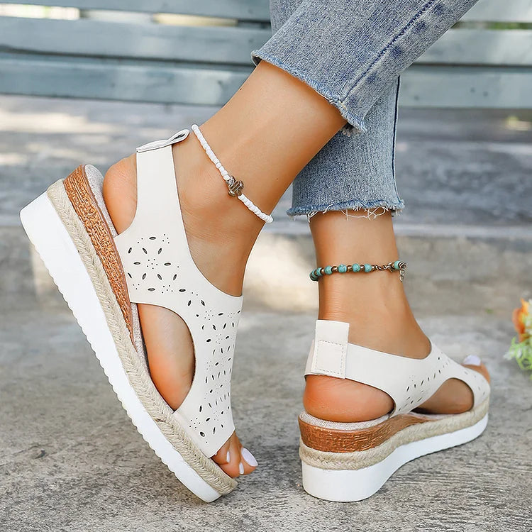 Sandalias de alpargata con plataforma peep toe y tira trasera ahuecada 