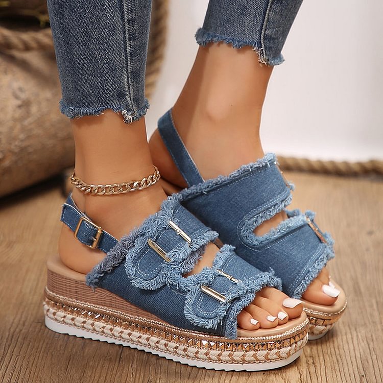 Fivelas de acabamento cru desfiado Peep Toe Slingback Strap Wedge Sandálias jeans