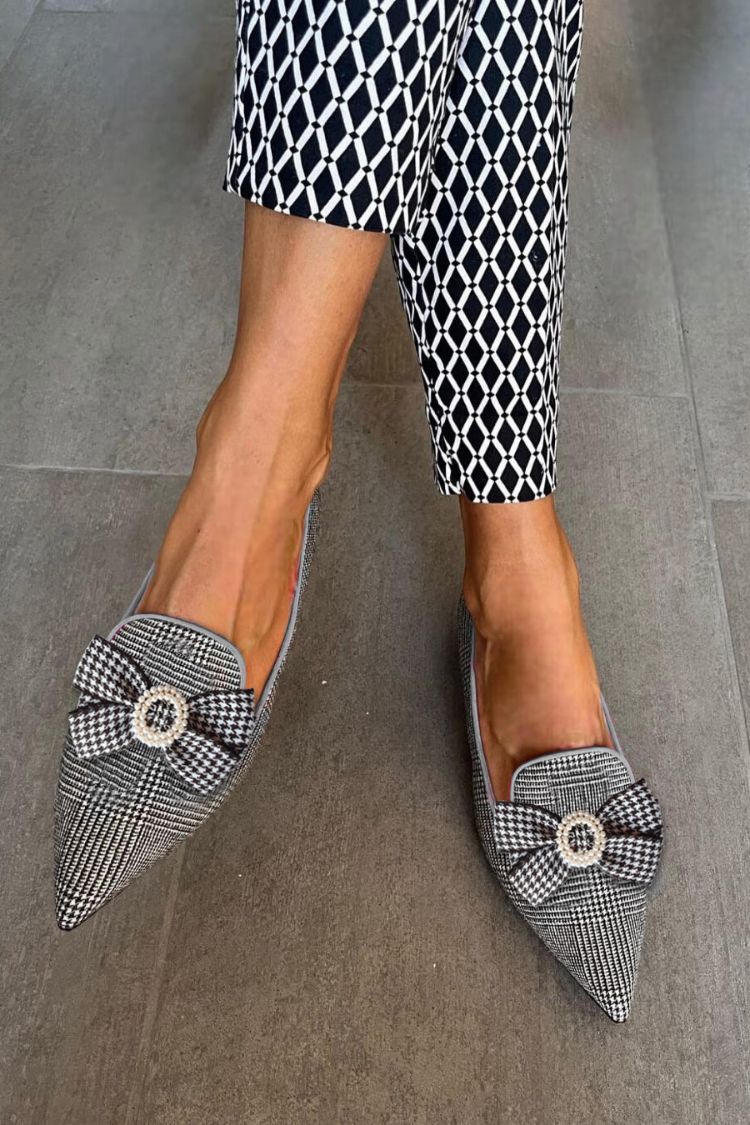 Colorblock Kunstleder Perlen Schleife Spitz zulaufende Vielseitige Ballerinas [Vorbestellung]