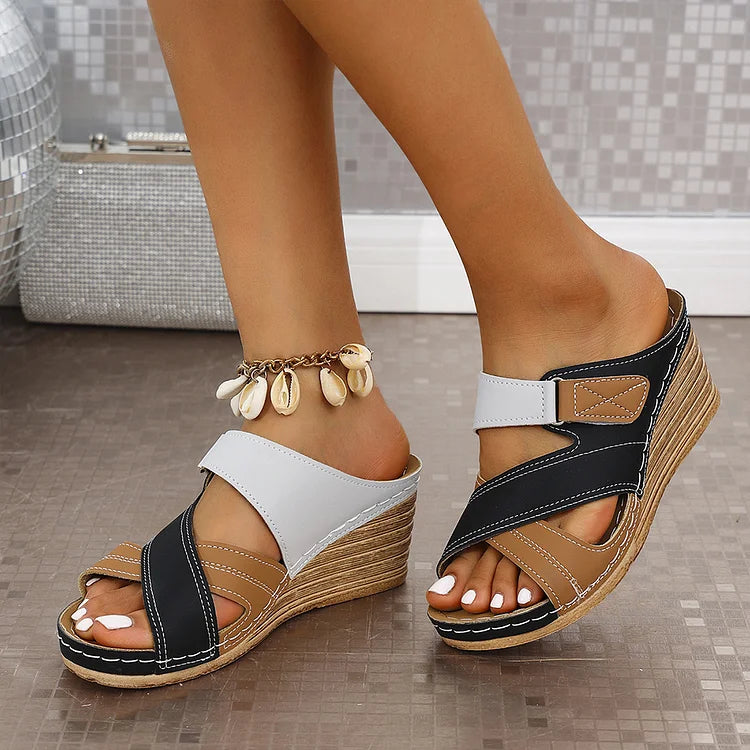 Colorblock Cross Strap Stitch Detail Round Toe Wedge Slippers