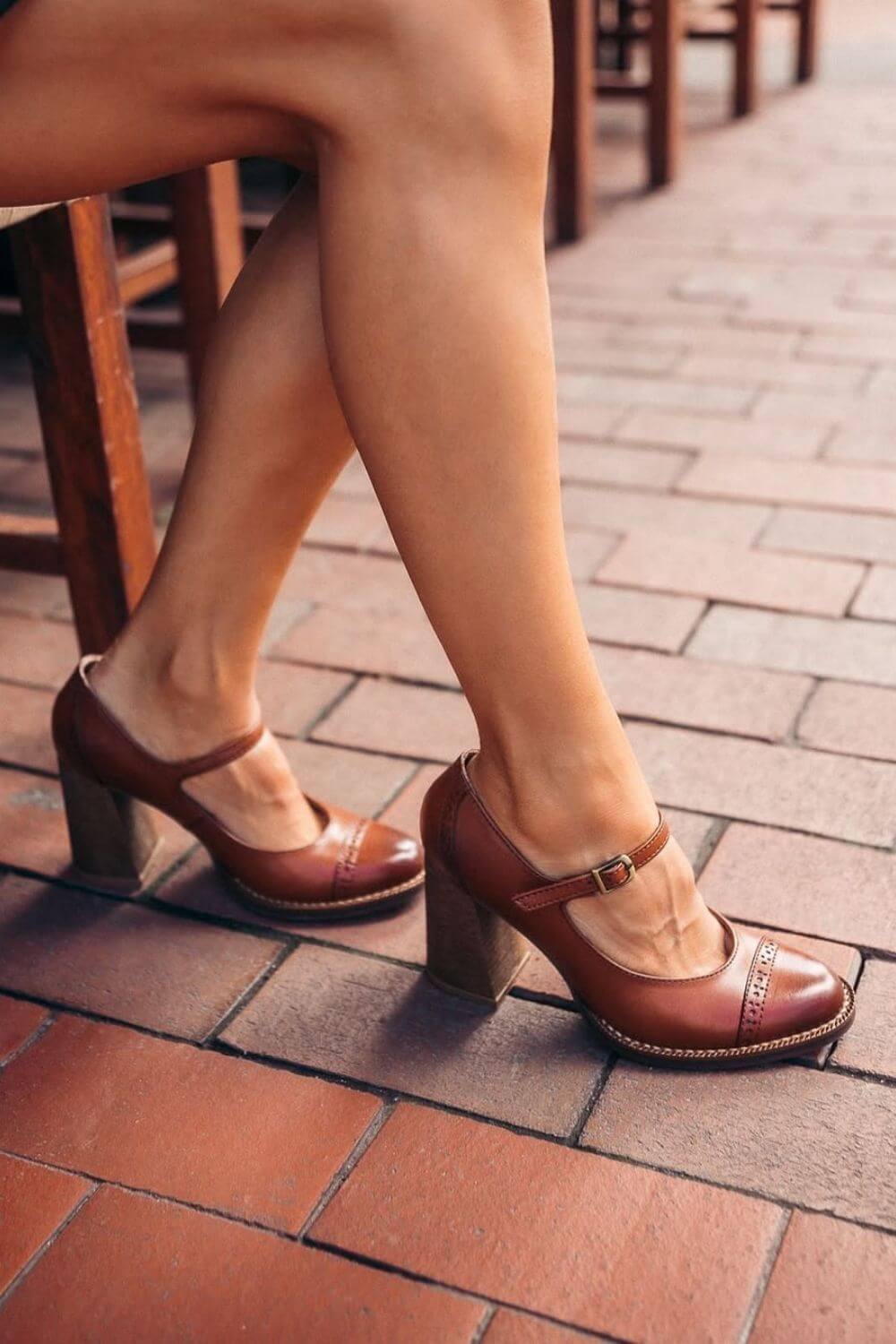 Vintage brogue skórzane sandały na słupku z paskiem w kształcie litery T [Przedsprzedaż]