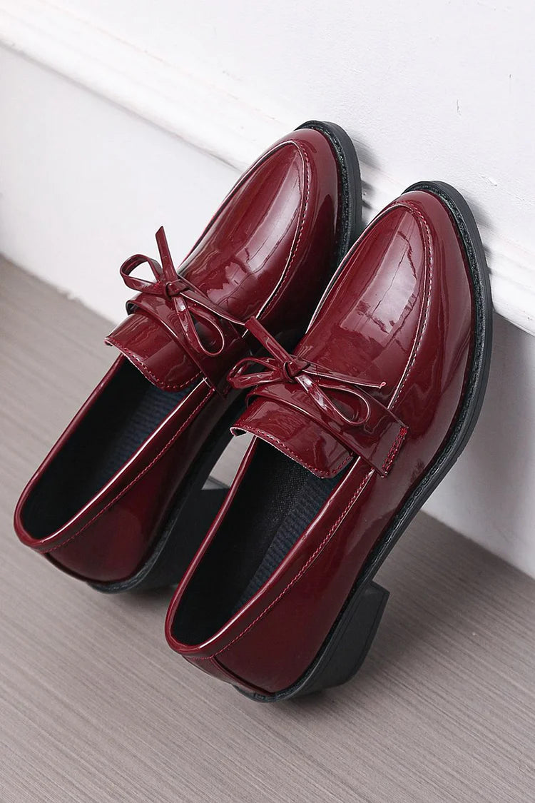 Einfarbige, spitze Zehen-Loafer mit Blockabsatz und Schleifendekor im Patchwork-Stil