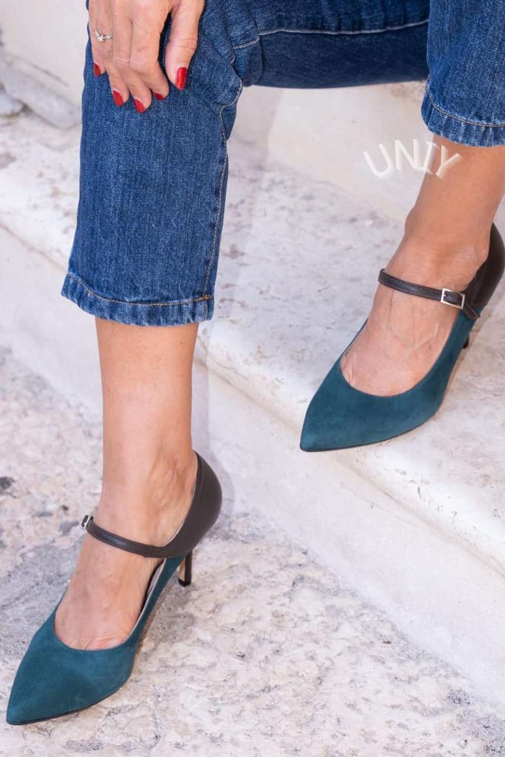 Scarpe con tacco a spillo e cinturino alla caviglia color verde acqua e nero [Pre-ordine]