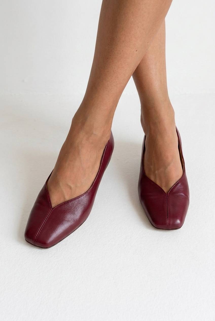 V-Cut Center Seam Square Toe Ballet Flats [Pre Order]