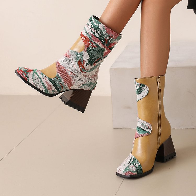 Patchwork-Stiefel mit Schlangenmuster und eckiger Zehenpartie mit klobigem Absatz und mittelhoher Wade