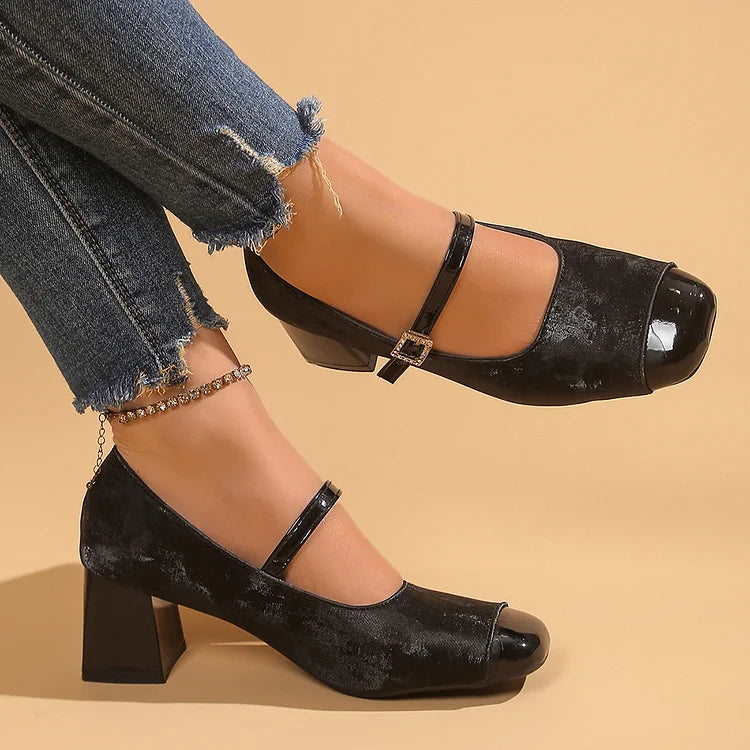 Scarpe con tacco grosso, punta quadrata, cinturino sul collo del piede patchwork e fibbia 