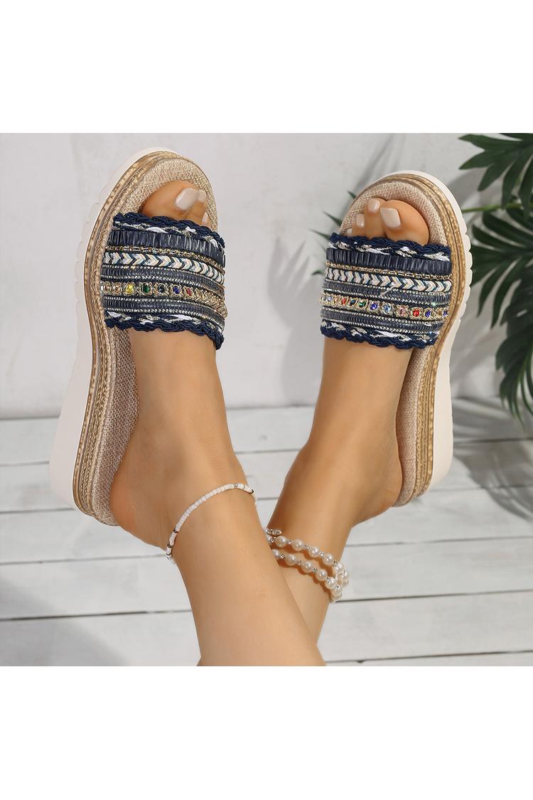 Kolorowe klapki na koturnie z ozdobą z kryształków, z okrągłym noskiem i wzorem patchworkowym, casualowe