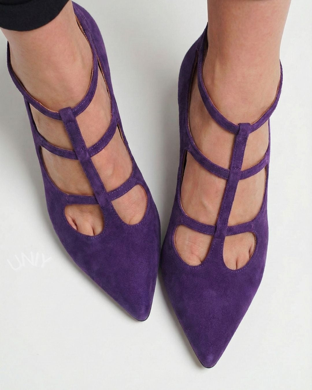 Salto Agulha Elegante Roxo com Múltiplas Tiras e Bico Fino [Pré-venda]