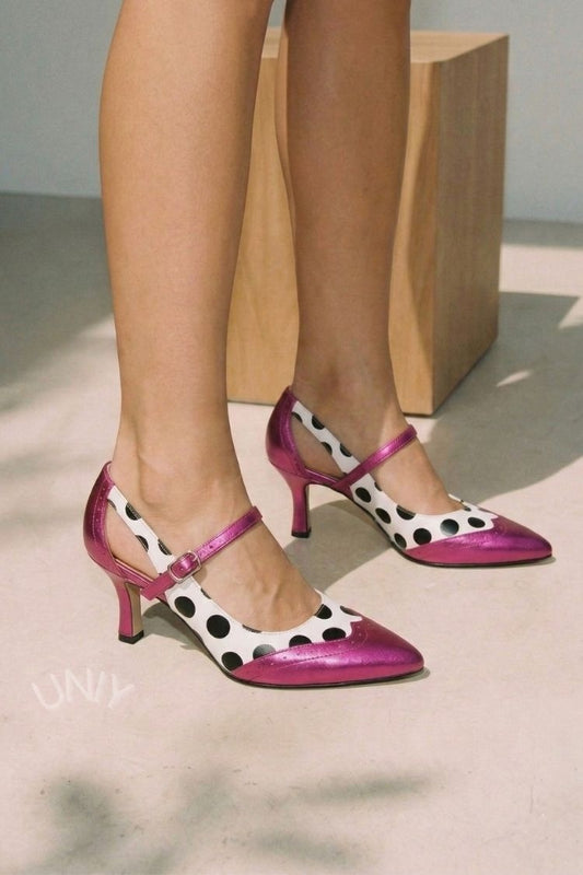Zapatos de tacón Mary Jane fucsia metalizado con lunares y punta afilada [Preventa]
