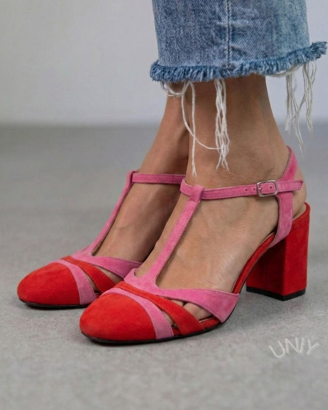 Colorblock Kunstwildleder T-Riemen Blockabsatz Geschlossene Zehen Sandalen