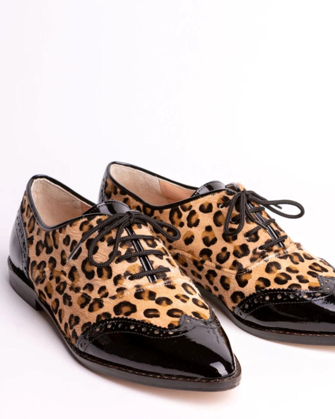 Vintage Leopard Print Patchwork Lace-Up Pointed Toe Flats [Pre Order]