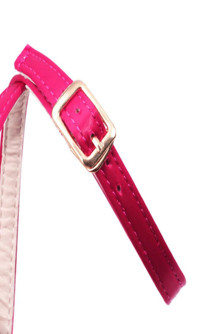 Tacchi a spillo con tacco medio e cinturino alla caviglia con chiusura a fiocco 