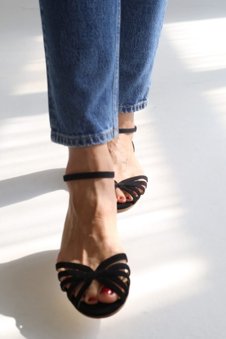Strappy Peep Toe Ankle Strap Black Flat Sandals [Pre Order]