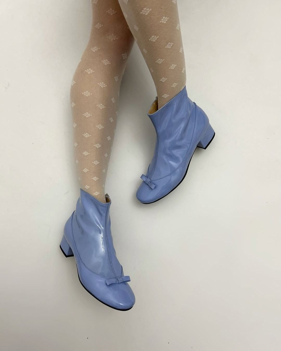 Quadratische Spitze Schleifen-Mid-Heel Knöchelstiefel [Vorbestellung]