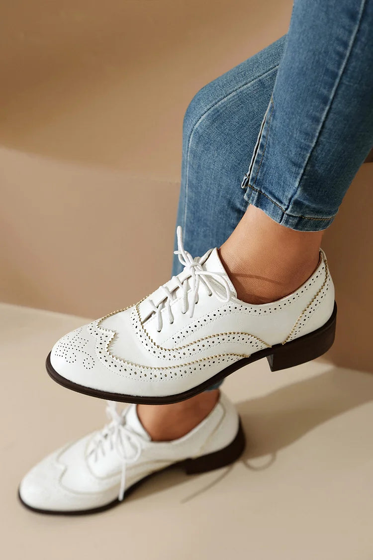 Colorblock Round Toe Low Block Heel Lace Up Brogue Oxfords