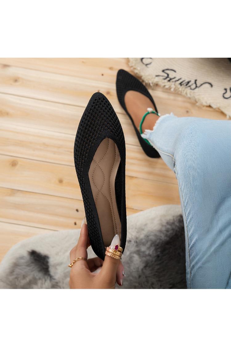 Jednokolorowe ażurowe dziergane casualowe baleriny z ostrym noskiem