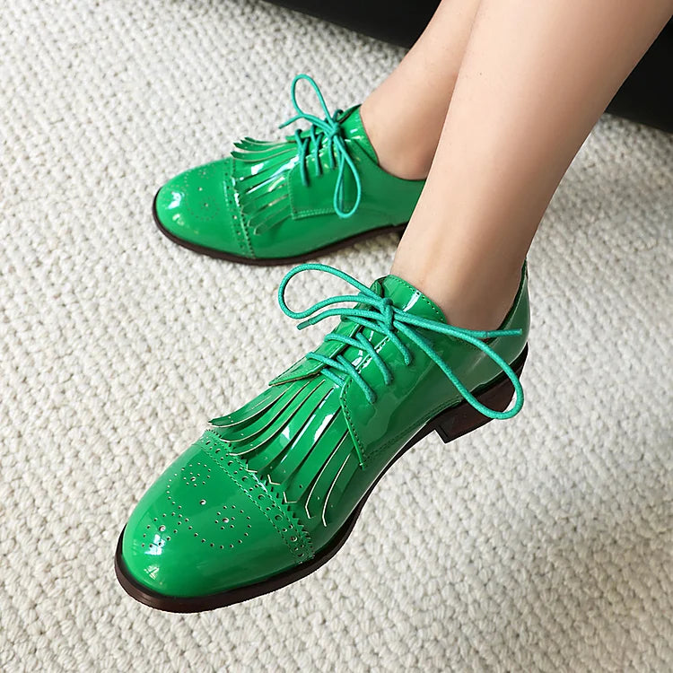 Oxfords z okrągłym noskiem, sznurowane, z ozdobnym frędzlem w jednolitym kolorze